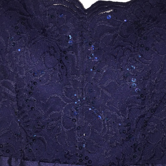 NAVY BLUE HOMECOMING DRESS - Picture 8 of 8